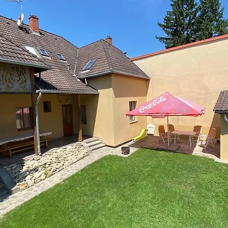 Nyaraló Koertefa Vendeghaz